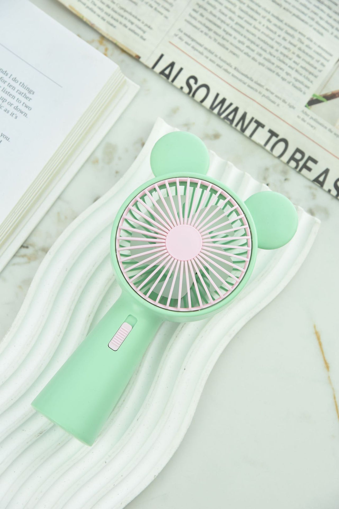 Women Portable Hand Fan with Funny Animal Design Bowlift
