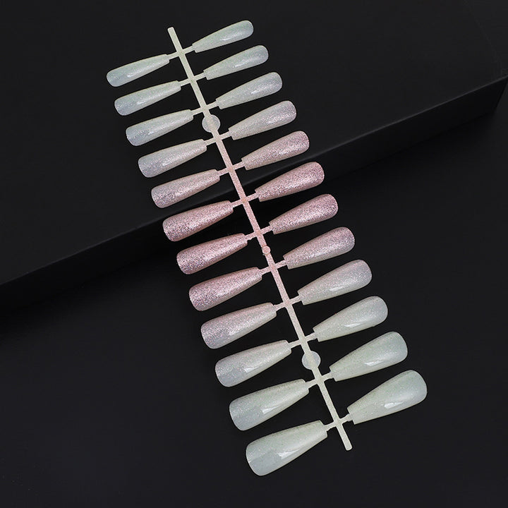 Nail art set with glitter and elegant transitions Bowlift