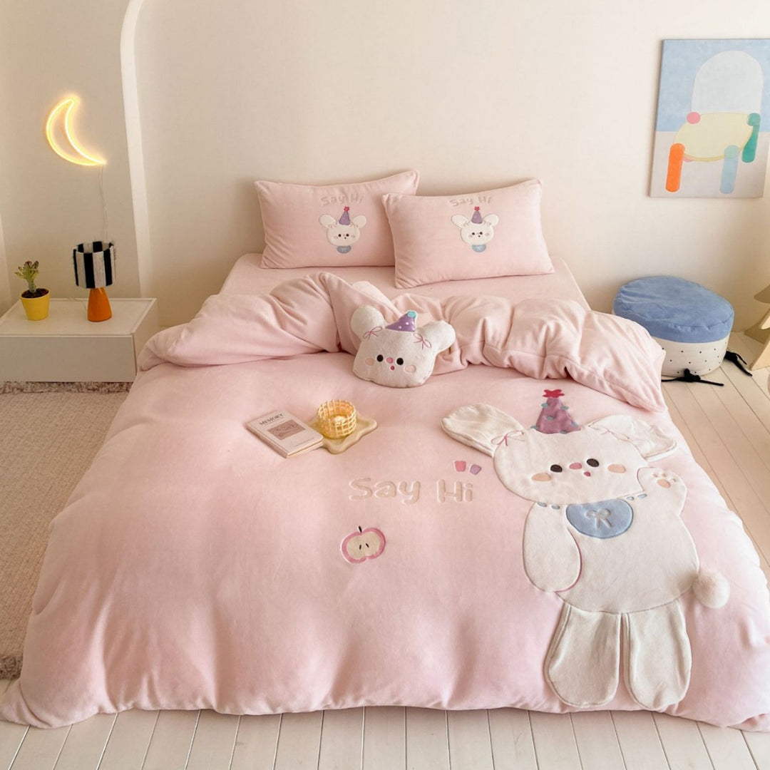 Embroidered Appliqué Plush Cotton Duvet Cover Set with Decorative Pillowcases