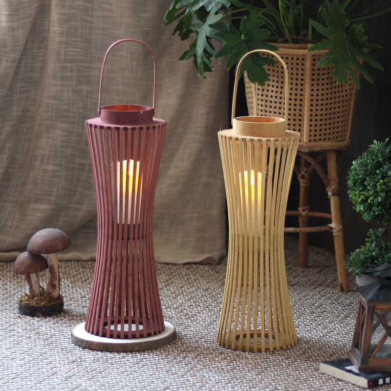 Elegant lantern made of woven wood Bowlift