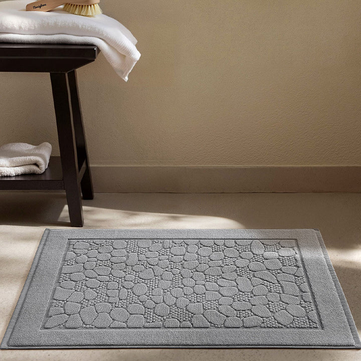 Plush Textured Bathroom Mat Bowlift