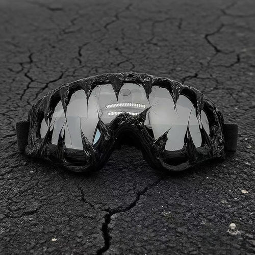 Ladies sporty ski goggles with innovative and aggressive design Bowlift
