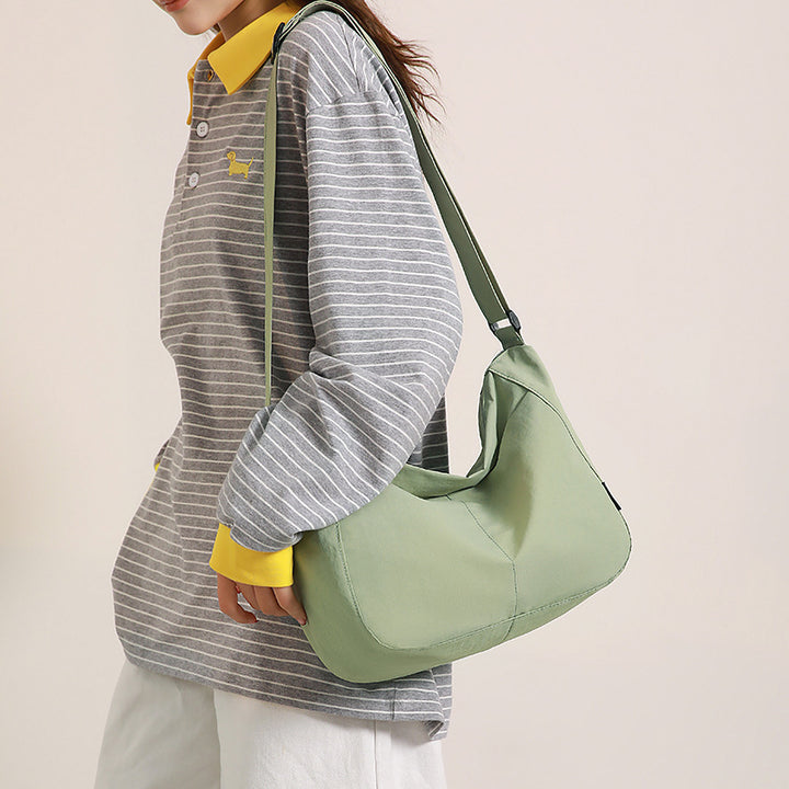 Contemporary Stylish Shoulder Bag Bowlift
