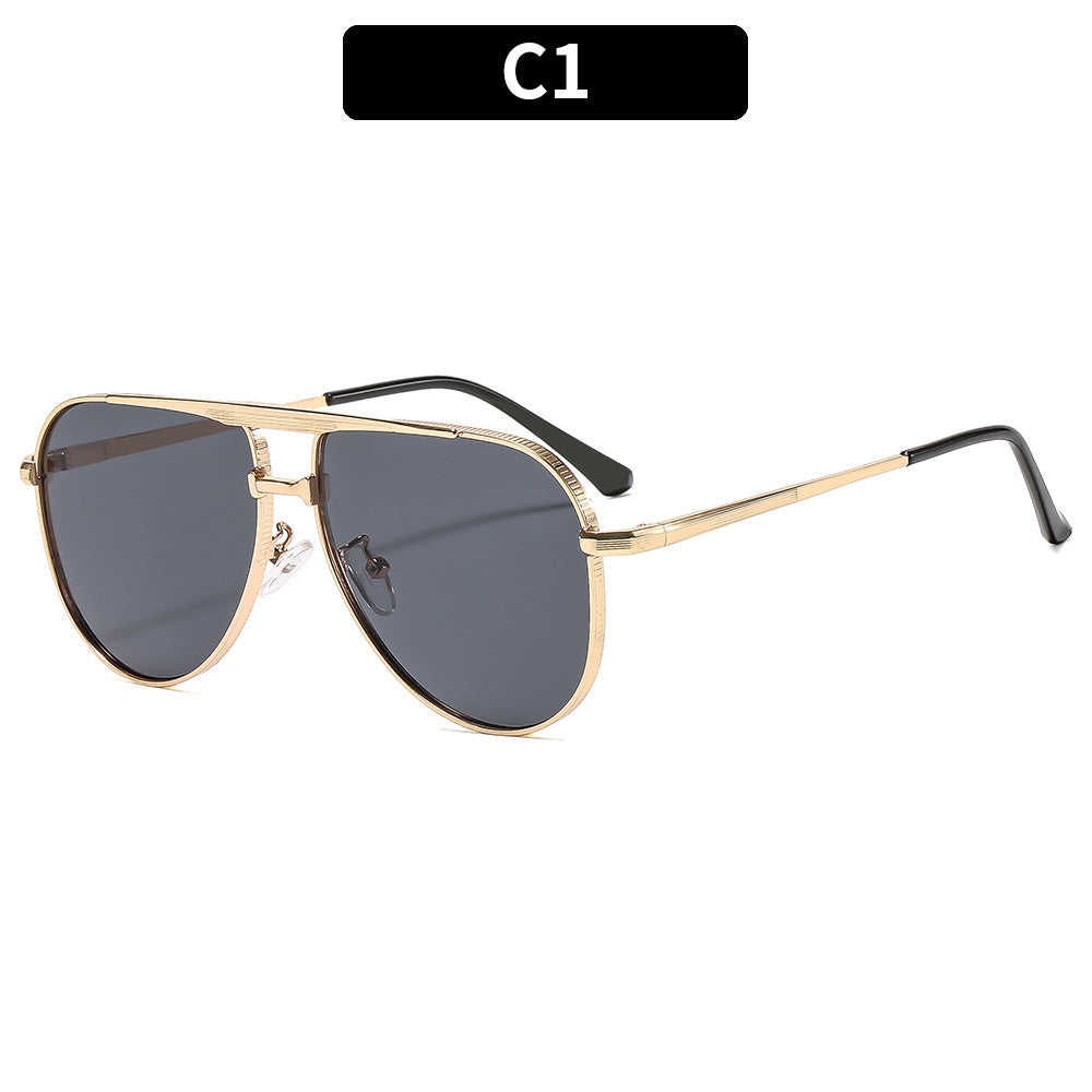 Ladies sunglasses in elegant pilot design Bowlift