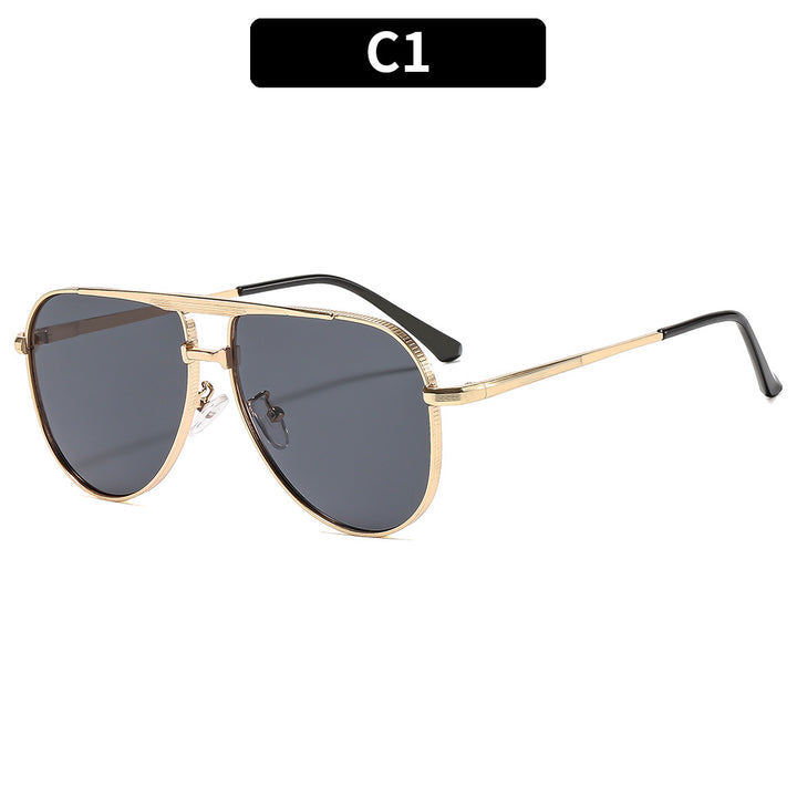 Ladies sunglasses in elegant pilot design Bowlift