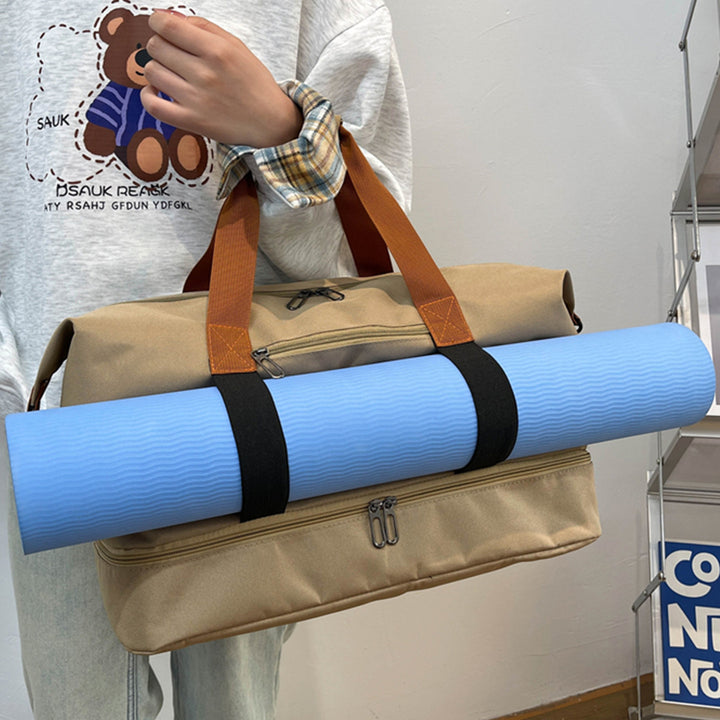 Sporty travel bag with practical compartments Bowlift