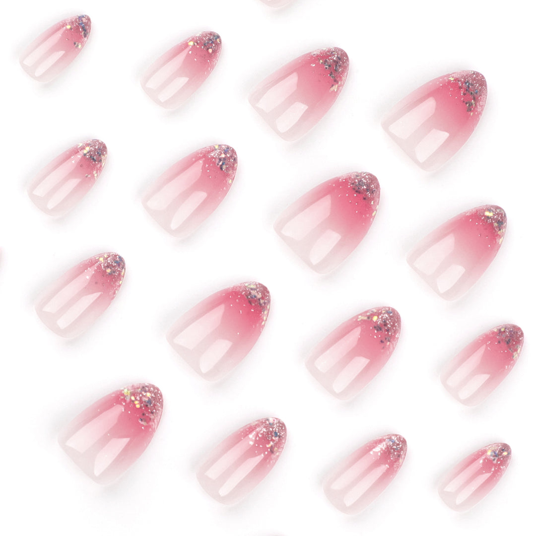 Glittering nail art with ombre effect Bowlift