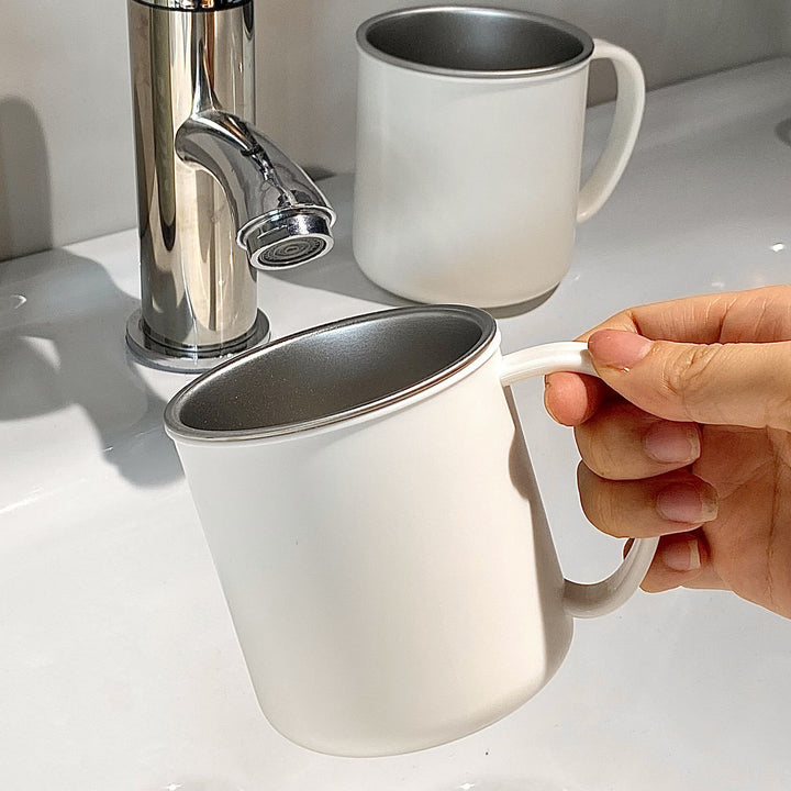 Insulated ceramic mug with double wall design Bowlift