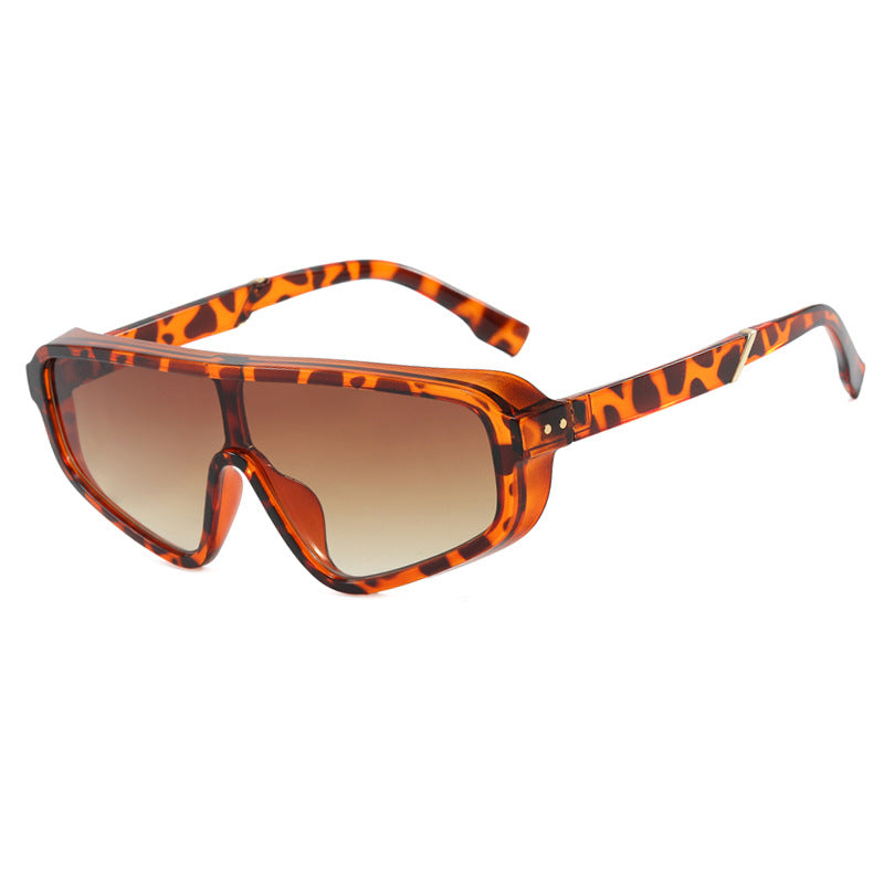 Women's Sports Sunglasses with Large Field of Vision and UV Protection Bowlift
