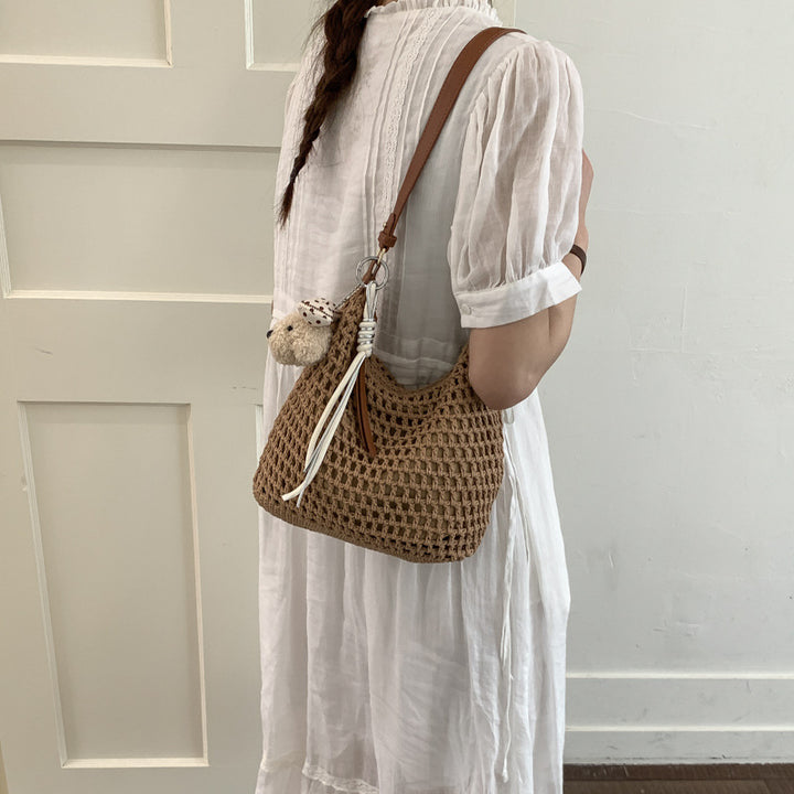 Trendy Mesh Bag with Leather Accents Bowlift