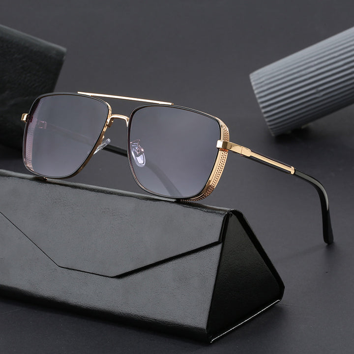 Women's fashionable square sunglasses with luxurious metal accents Bowlift