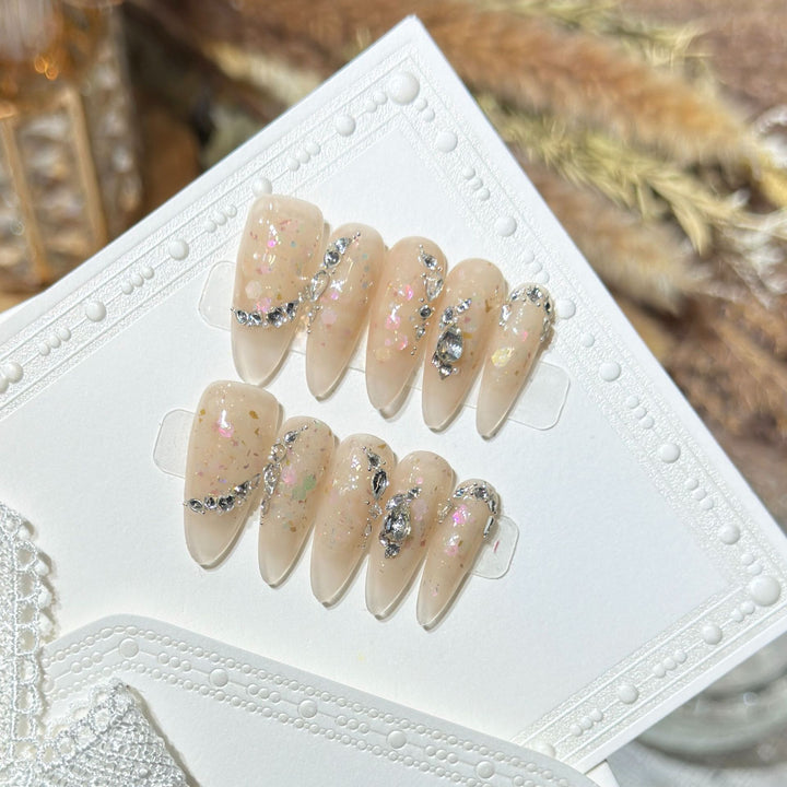 Glamorous Stiletto Press-On Nail Art Set with Floral and Glitter Details Bowlift
