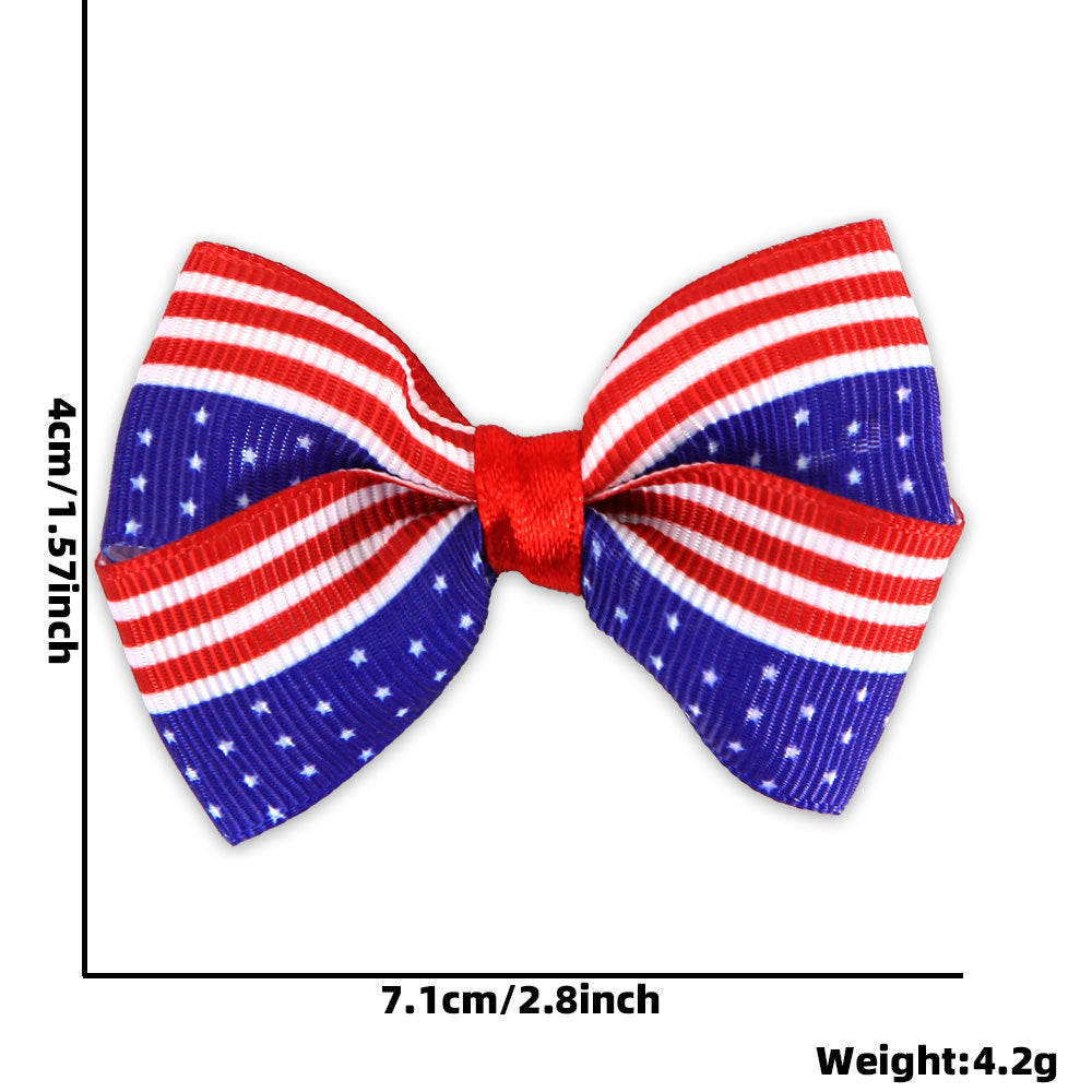 Ladies small pleated hair bow made of grosgrain ribbon with medium knot and mini alligator clip Bowlift