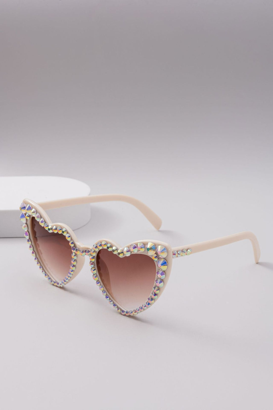 Women's Heart-Shaped Sparkle Sunglasses Bowlift