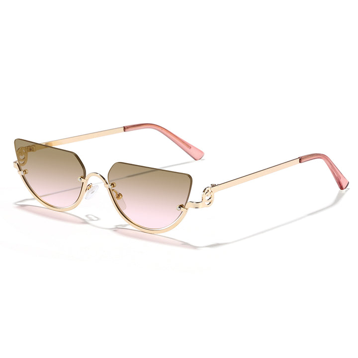 Women’s designer sunglasses with innovative cat-eye frame Bowlift