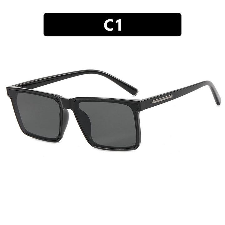 Ladies square sunglasses with modern, sturdy plastic frame Bowlift