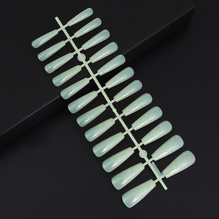 Artificial Nails Set with Elegant Design Bowlift