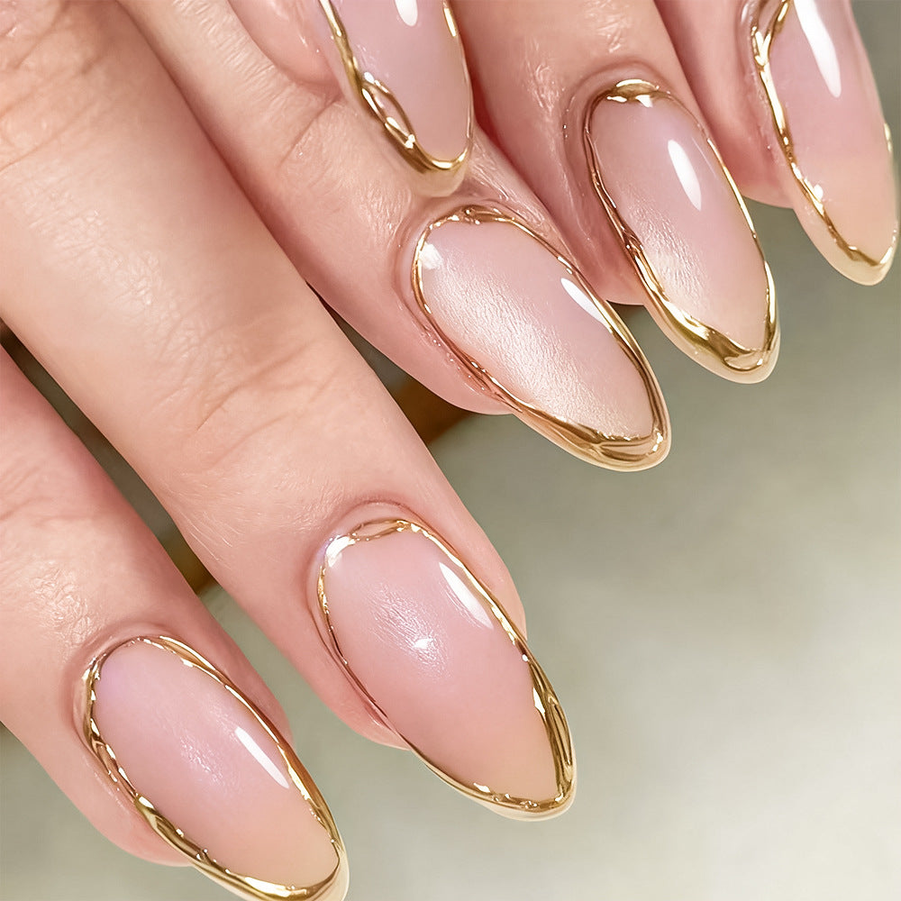Chic Gold-Trimmed Gel Nail Set Bowlift