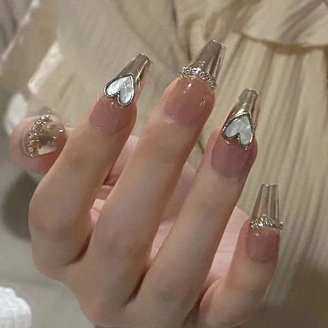 Decorative Press-On Nail Tips Bowlift
