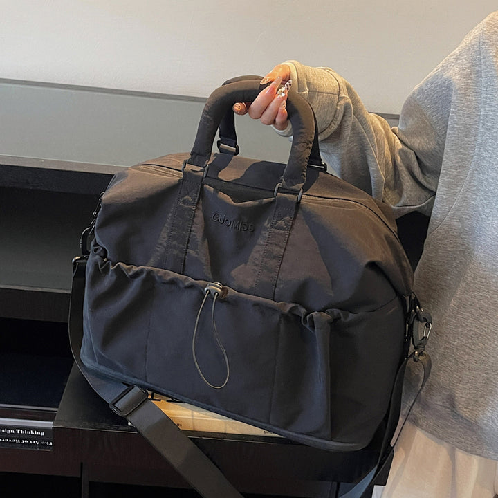 Versatile Multi-Compartment Travel Weekender Duffle Bowlift