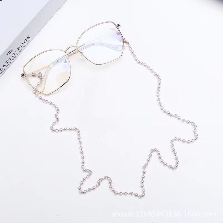 Beaded Eyewear Chain with Secure Fastening Bowlift