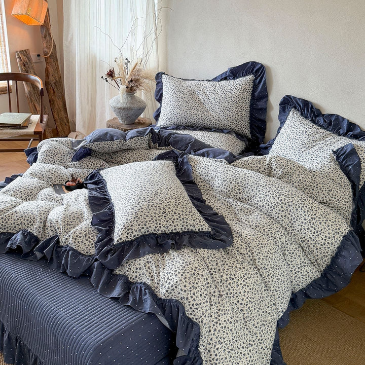 Elegant Floral Ruffled Duvet Cover Set