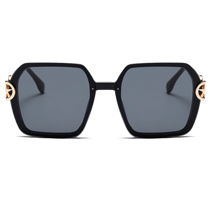 Women's Fashion Sunglasses with Luxurious Embellishments Bowlift