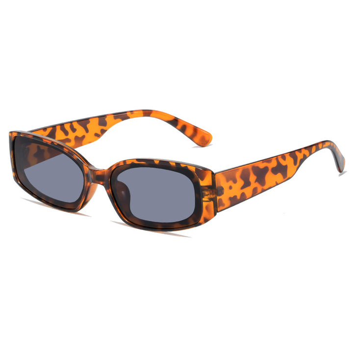 Women's fashionable sunglasses in a futuristic design Bowlift
