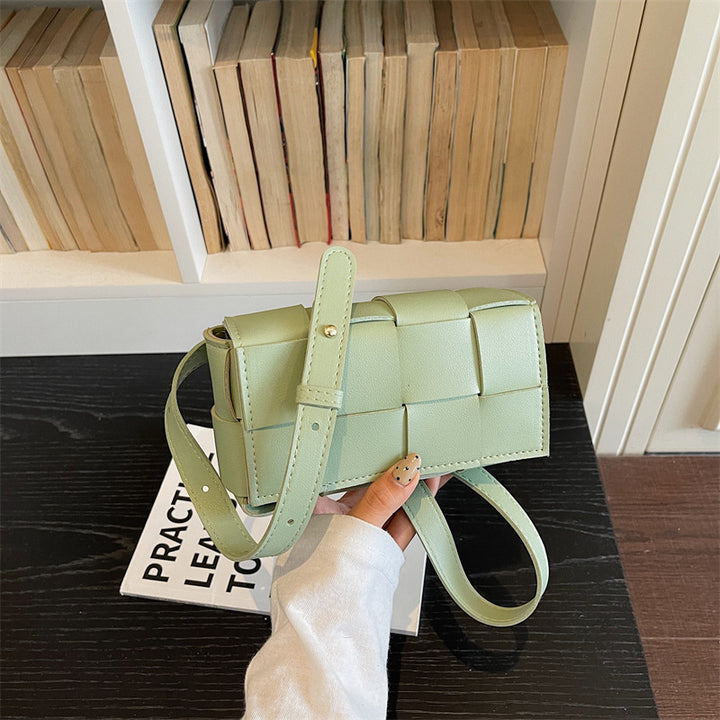 WoWoven Leather Crossbody Purse Bowlift