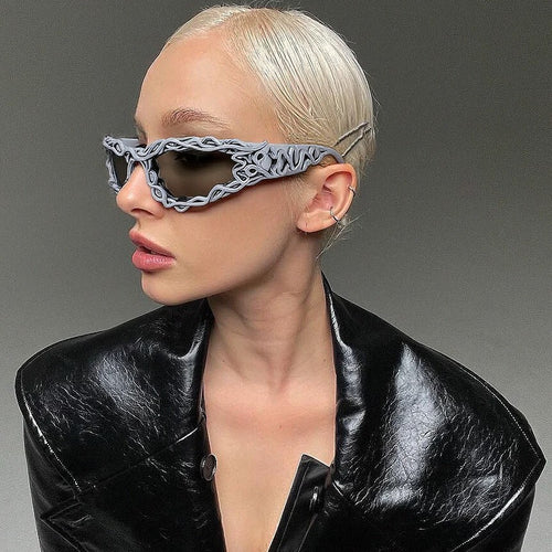 Women's extravagant design sunglasses with creatively structured frame Bowlift