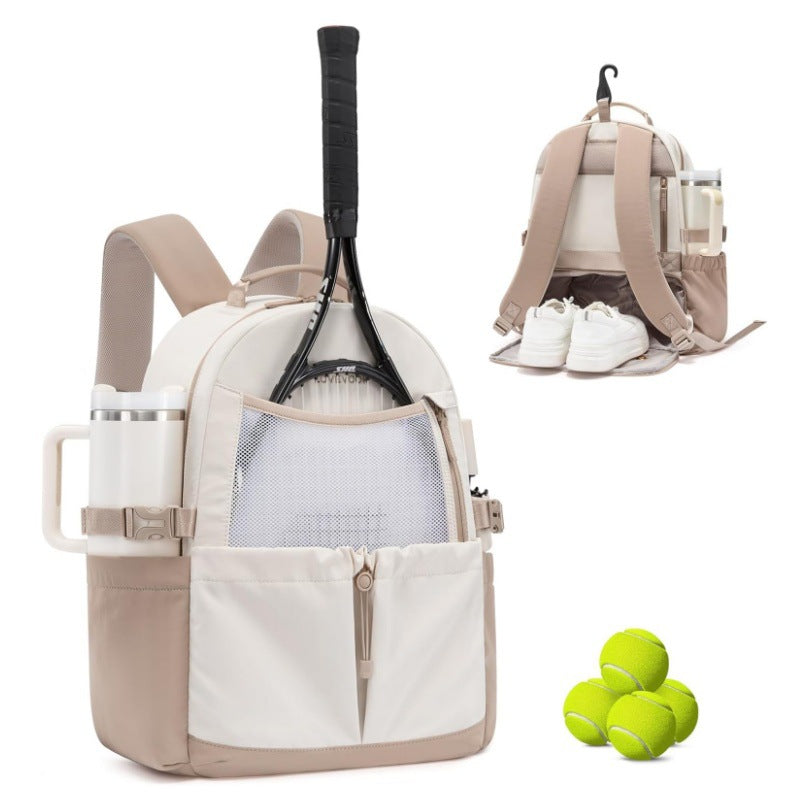 Sport backpack with integrated shoe compartment and bottle holder Bowlift