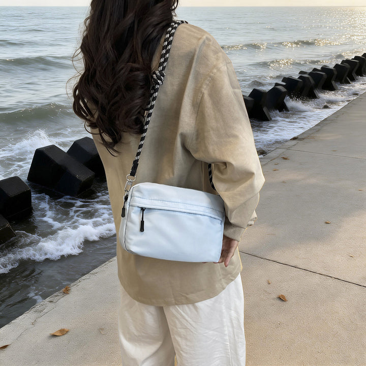 WoVersatile Mini Crossbody Pouch Bowlift