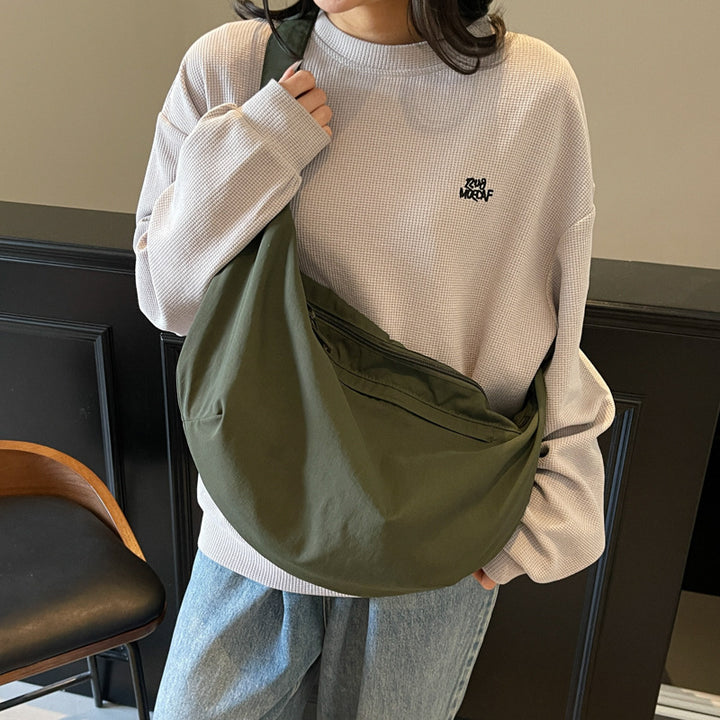 Contemporary Shoulder Bag Bowlift
