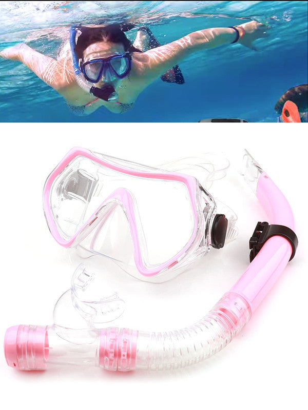 Snorkel mask with anti-fog technology and flexible mouthpiece Bowlift