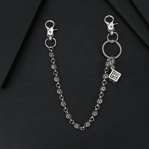 Fashionable keychain with filigree chain design Bowlift