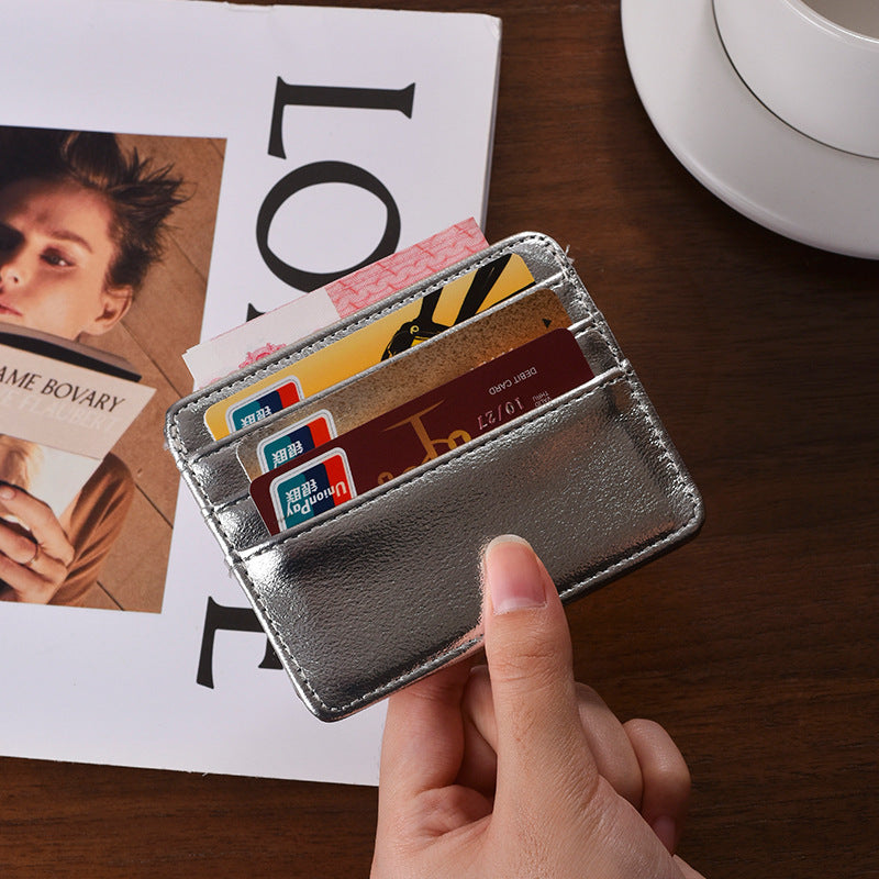 Minimalist Leather Cardholder Bowlift