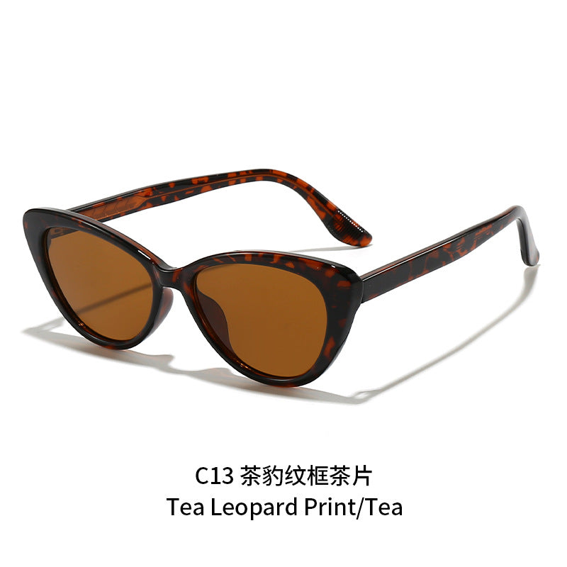 Women's fashionable Cat-Eye sunglasses Bowlift