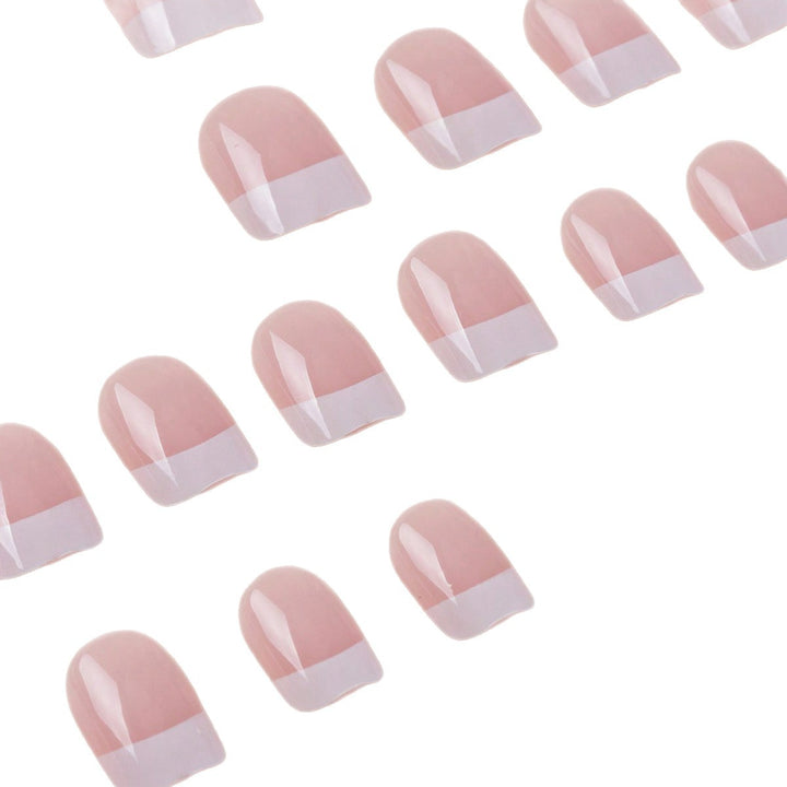 Classic French Tip Nail Set Bowlift