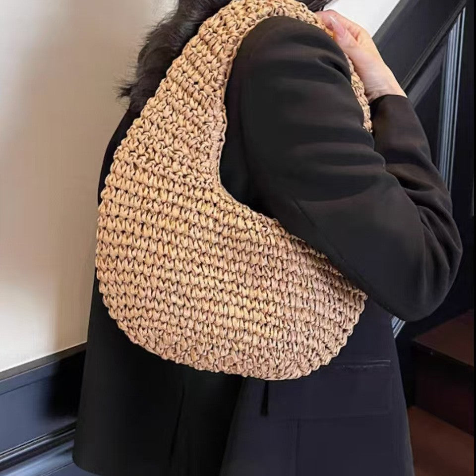 Handbag In Modern Design Bowlift