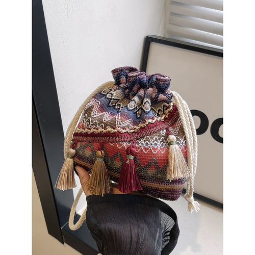 WoBohemian Embroidered Bucket Bag Bowlift