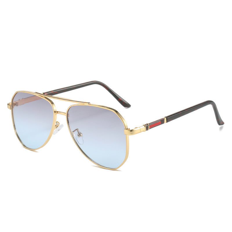 Women's designer sunglasses with oval frame and luxurious accents Bowlift