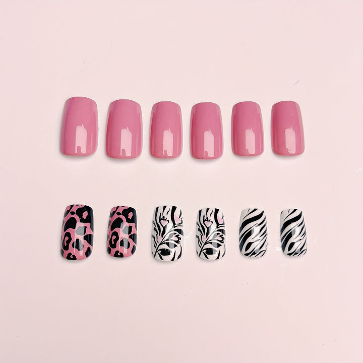 Fashionable animal motif artificial nails Bowlift