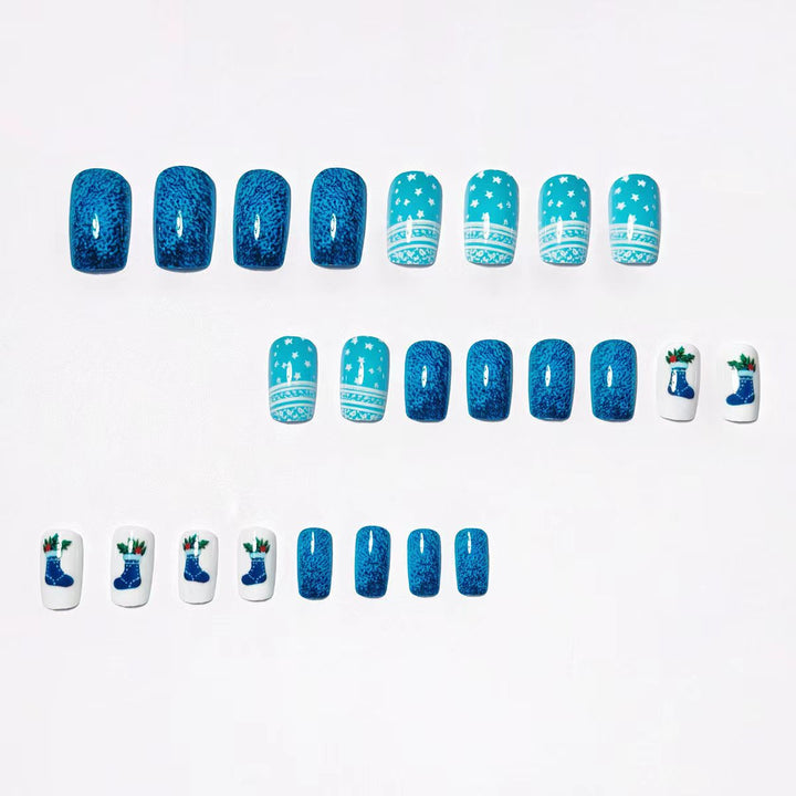 Festive Holiday-Themed Nail Art Bowlift 1788155600