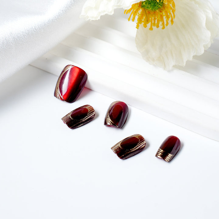 Elegant Geometric Design Press-On Nails Bowlift