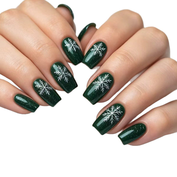 Winter-Themed Nail Art Bowlift