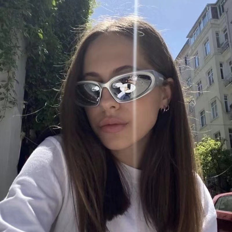 Ladies sporty sunglasses Bowlift