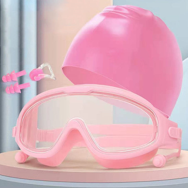 Diving goggles with comfortable silicone rim and waterproof earplugs Bowlift