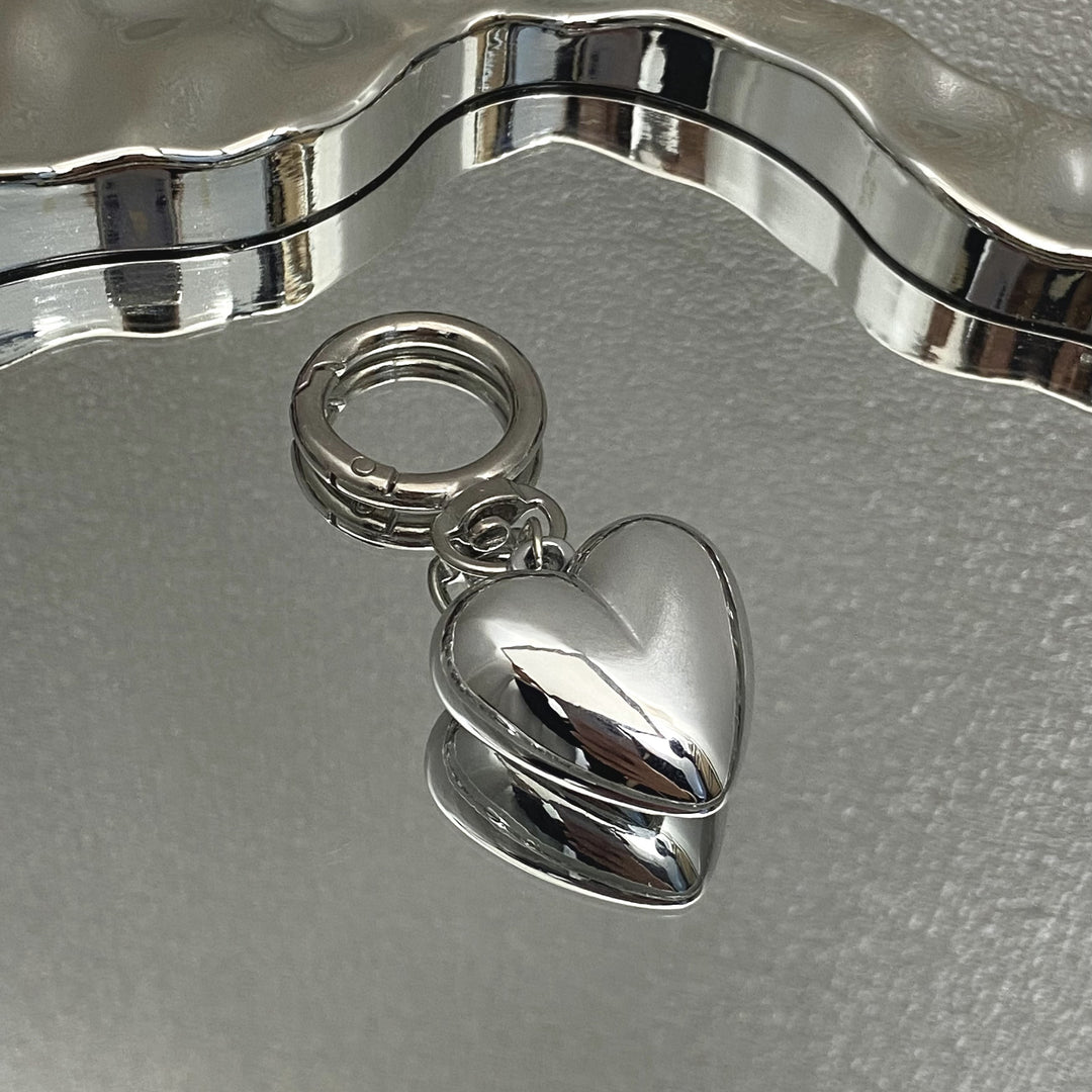 Heart-Shaped Charm Keychain Bowlift