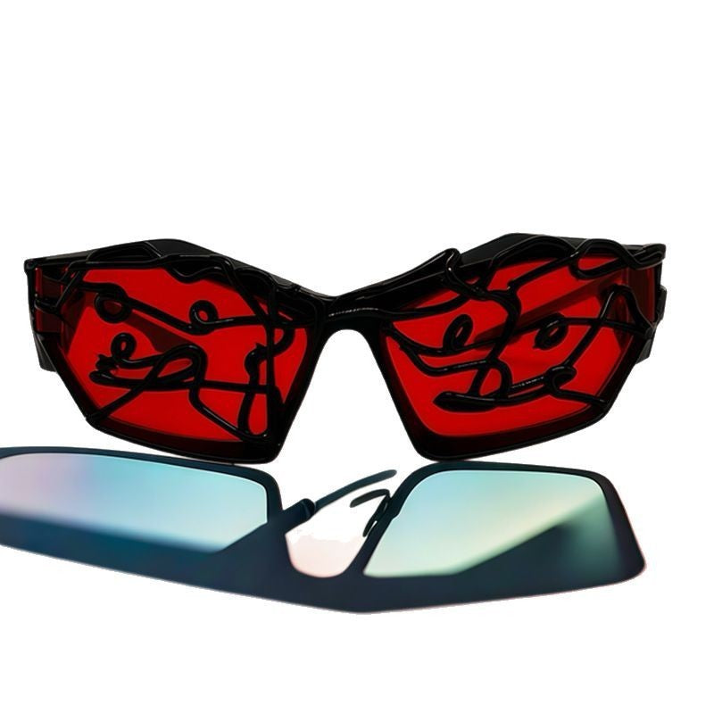 Women's Sporty Sunglasses with Futuristic Design Bowlift