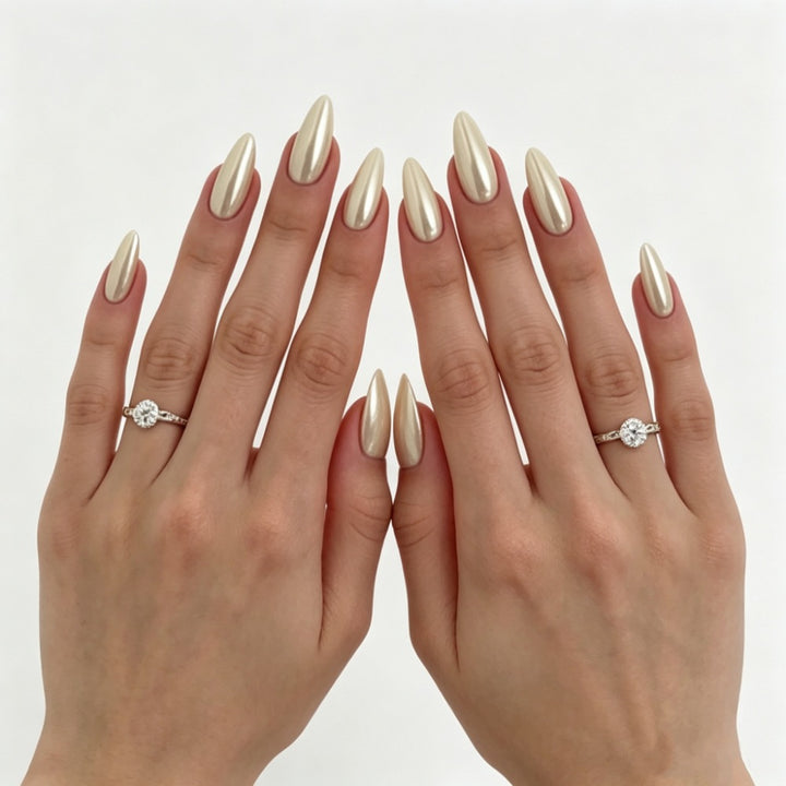 Chic Almond-Shaped Press-On Nail Set Bowlift